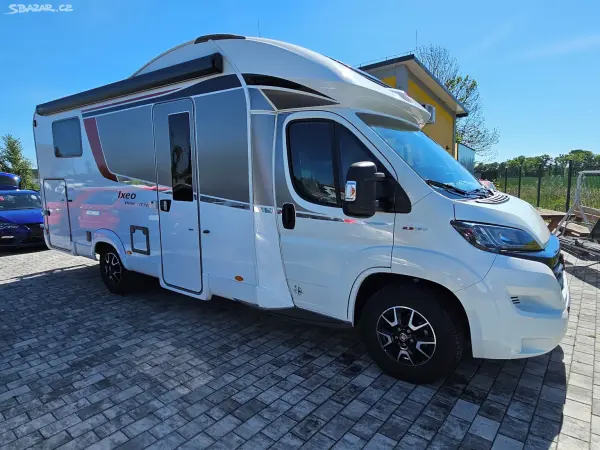 Bürstner Ixeo (2020) – 1. majitel, Automat, jen 43 000 km, Možnost odpočtu DPH! - Bürstner 2020
