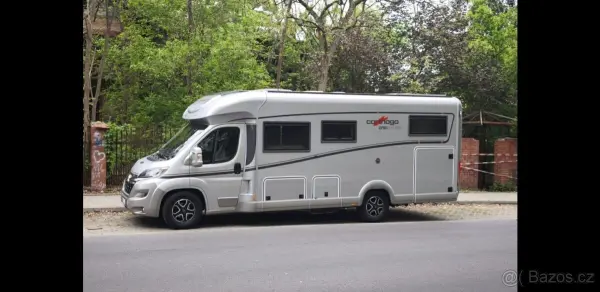 Premium Carthago (Podvozek Citroën Jumper) – Špičková kvalita, podélné spaní, obří garáž a solární panel! - Carthago 2020