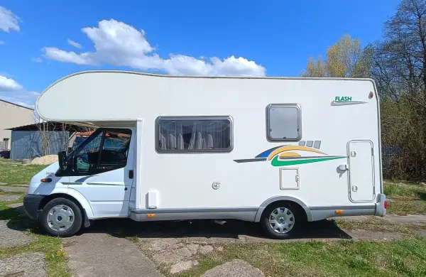 Ford/Chausson, obytný automobil, 6/6 osob, garáž/palanda - Chausson 2008