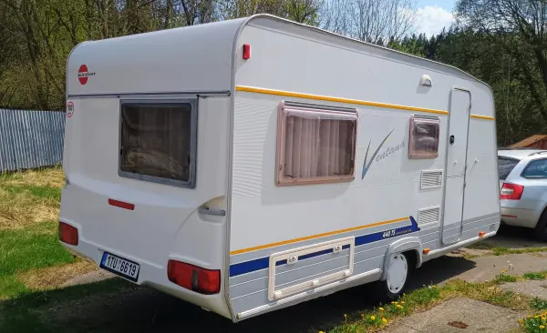 Bürstner 440TS Ventana, solár, předstan - Bürstner 2004